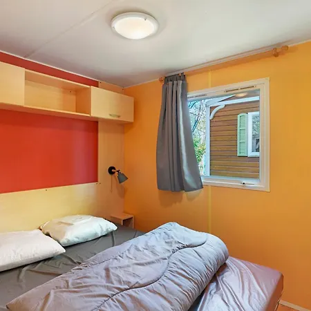 Mobilhome Chataignier 4p Climatise Prázdninový dům
