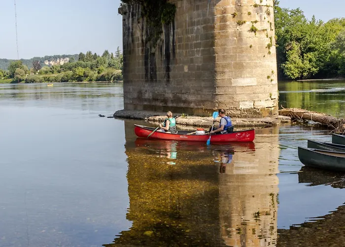Casa de Férias Mobilhome Chataignier 4p Climatise Saint-Martial-de-Nabirat